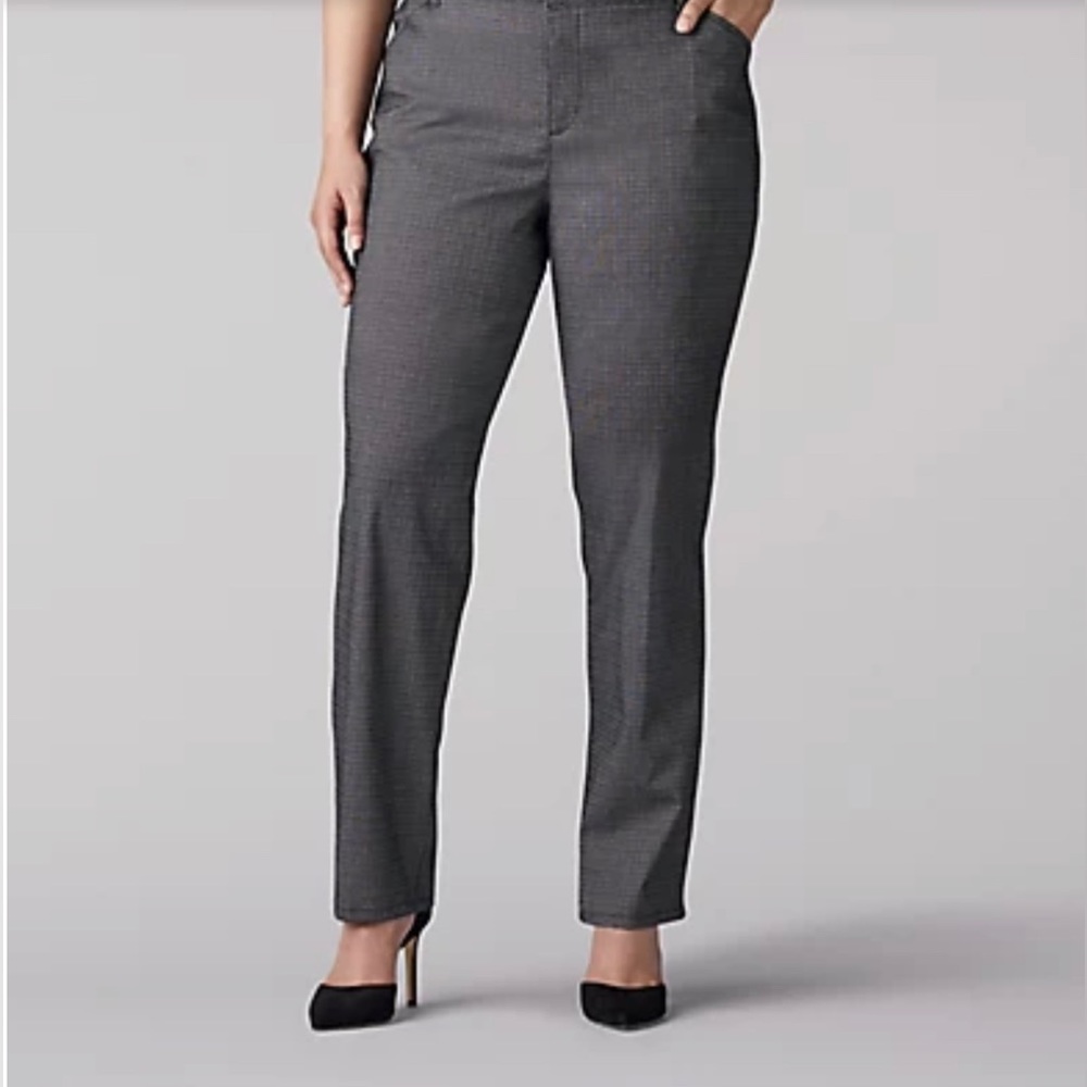 New!!!! Lee Plus RELAX FIT STRAIGHT LEG PANT Mid Rise 24W LONG BLK:WHT PLAID